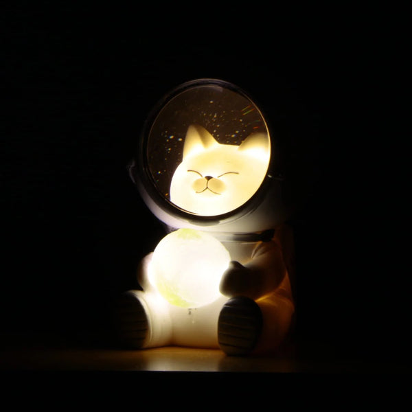 Cosmic Cat Astronaut Night Lamp