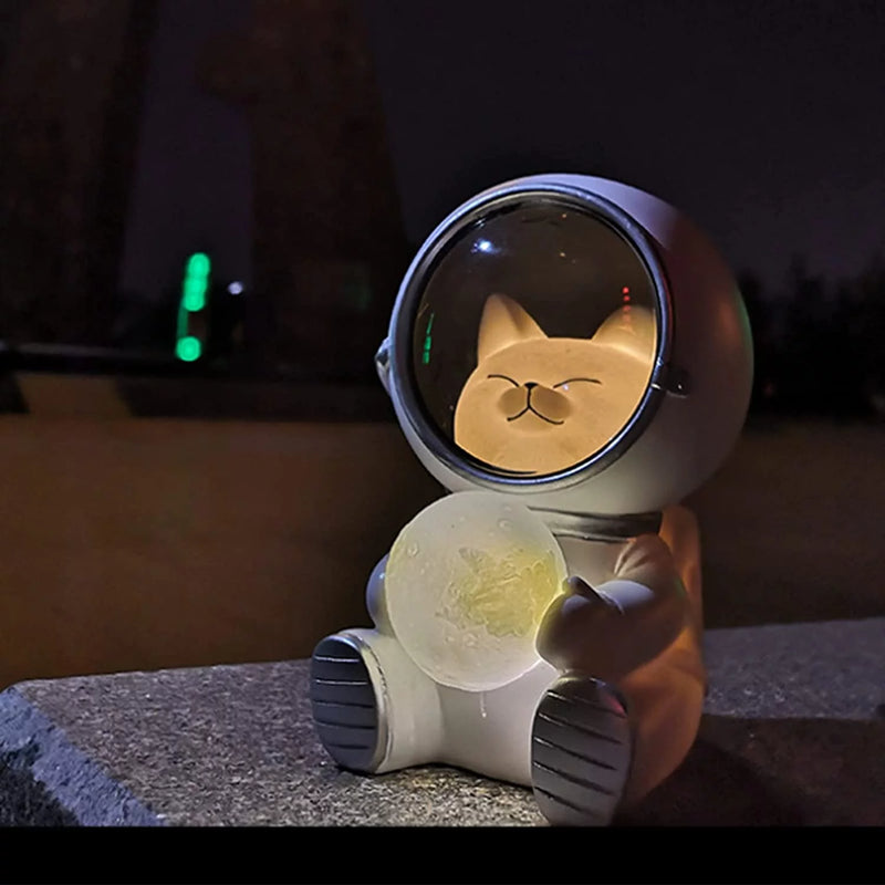 Cosmic Cat Astronaut Night Lamp